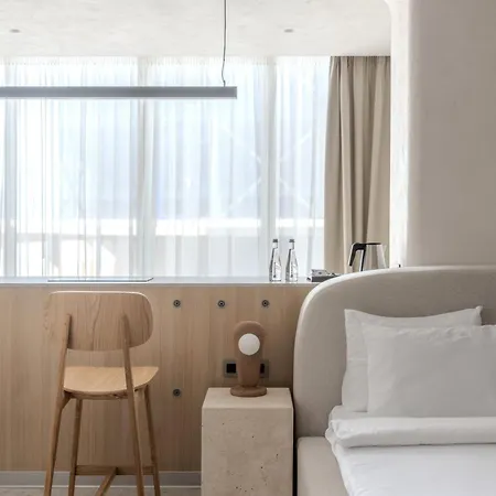 Sfumato Apartment